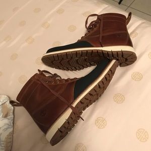 Timberland boots brand new 130.00 never been use